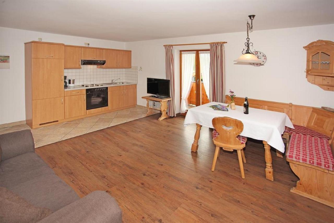 Gaestehaus Dreitorspitz Krün Exterior foto